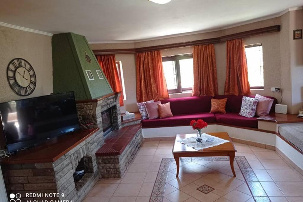Villa Afroditi - Cozy Appartment Close To The Sea Neapoli Voion ภายนอก รูปภาพ