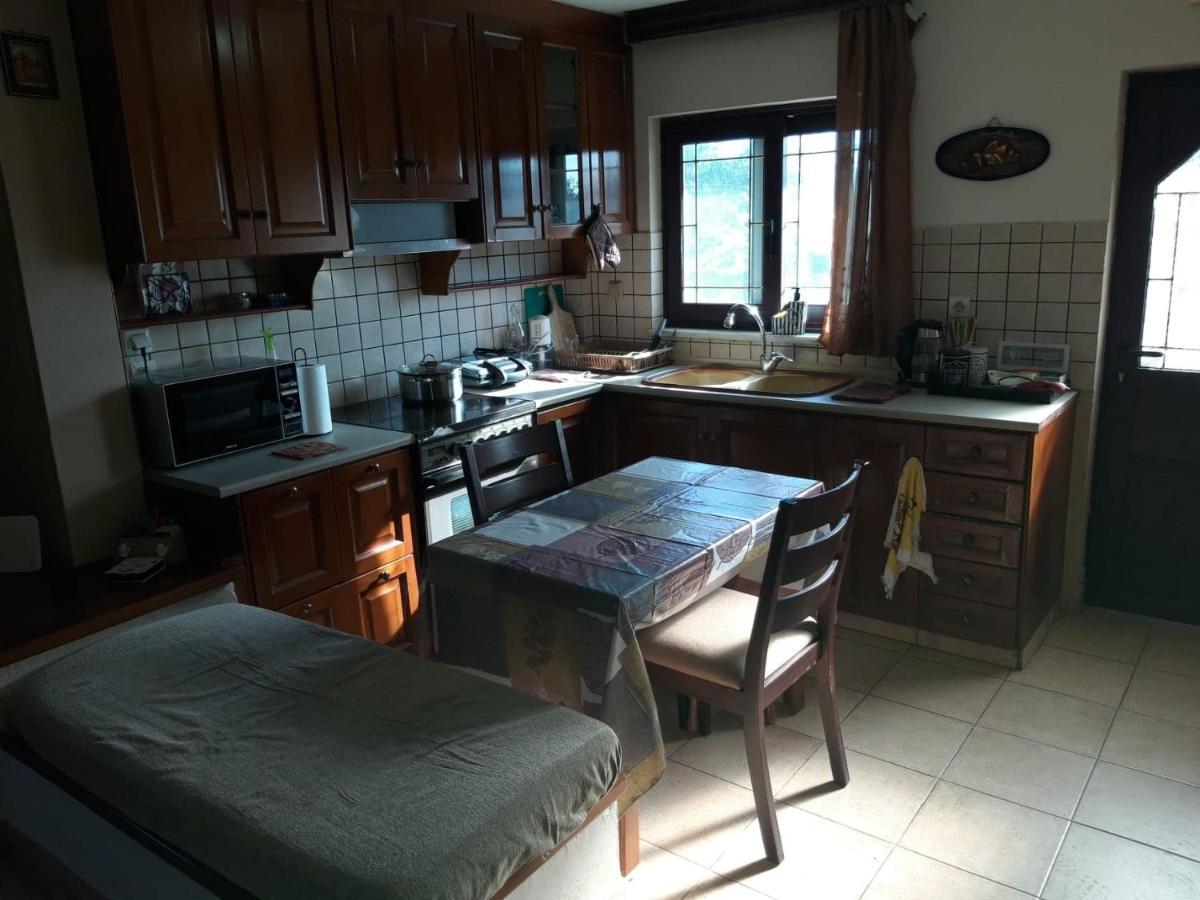 Villa Afroditi - Cozy Appartment Close To The Sea Neapoli Voion ภายนอก รูปภาพ